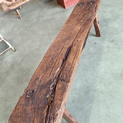 Banco antiguo de madera - Imagen 2