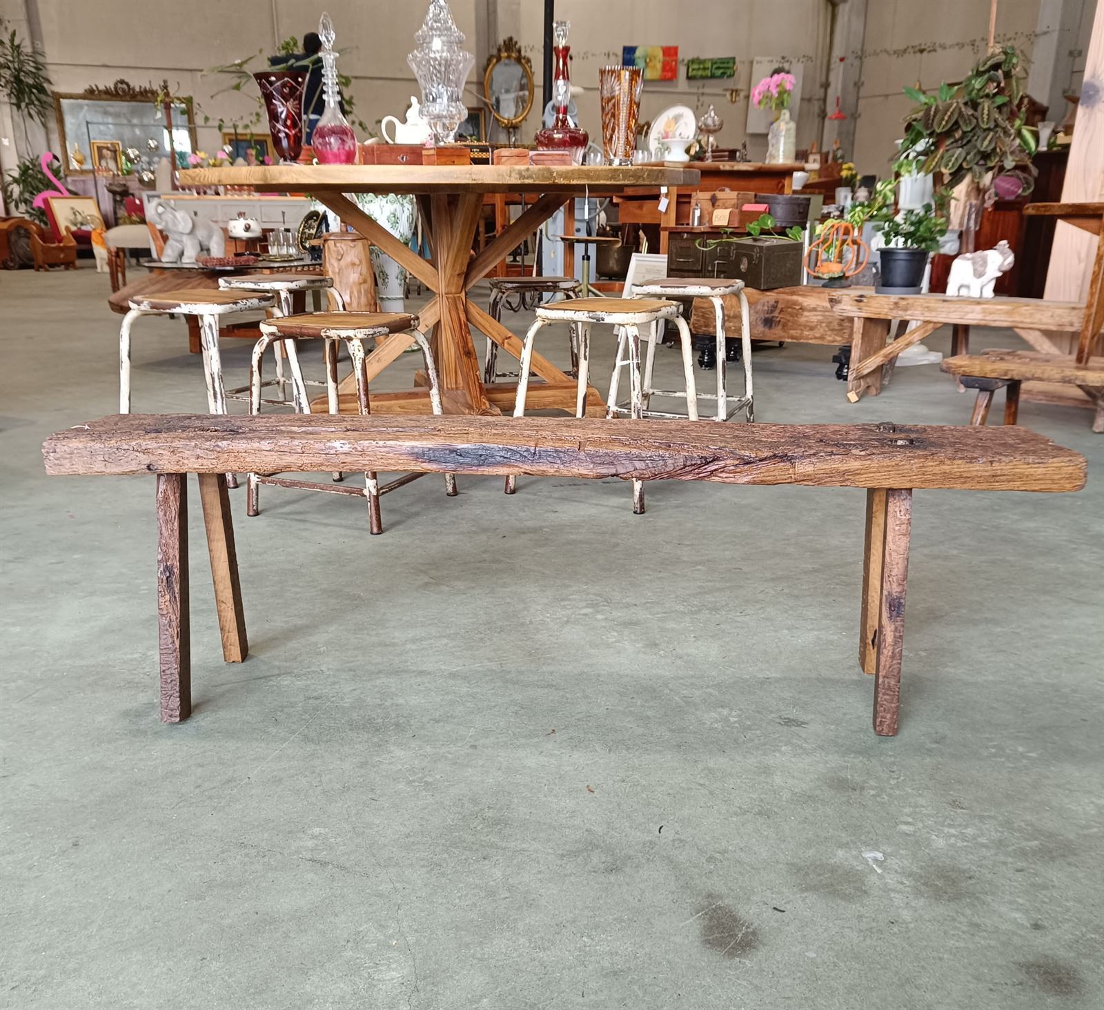 Banco antiguo de madera - Imagen 6