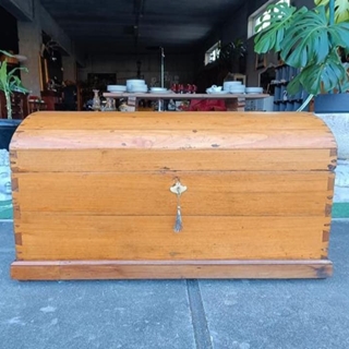 Baúl antiguo  madera maciza - Imagen 2