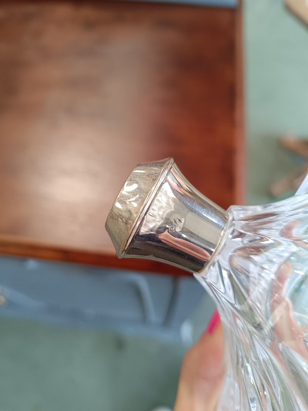 Bombonera de cristal tallado y plata - Imagen 4