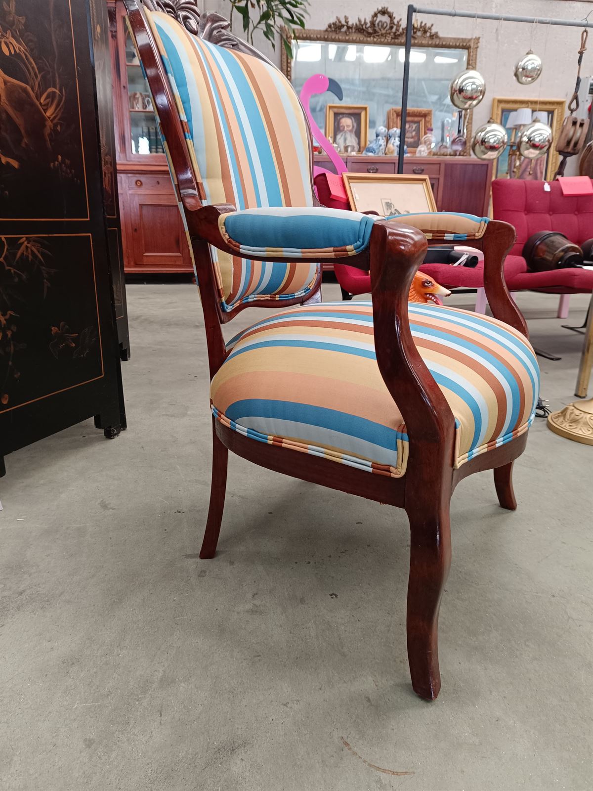 Butaca antigua en madera de caoba - Imagen 6