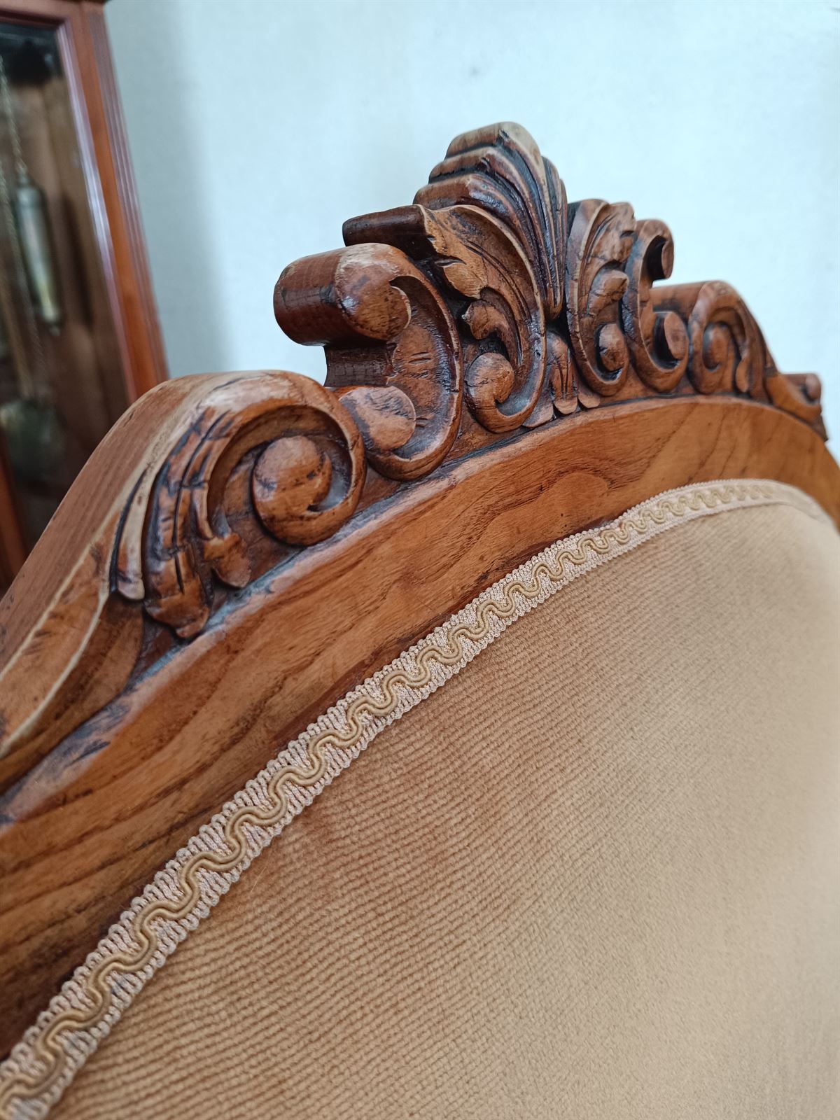 Butaca de despacho madera de castaño - Imagen 3