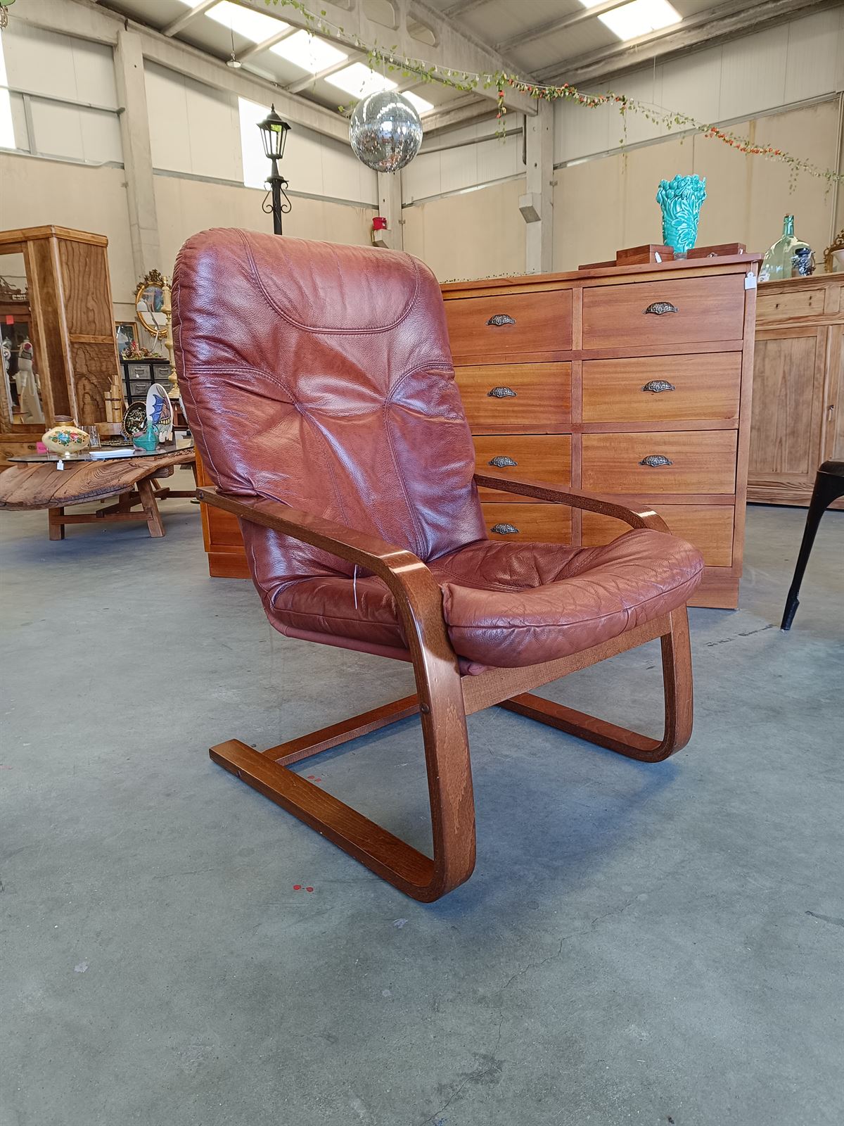 Butaca de diseño años 70 - Imagen 1