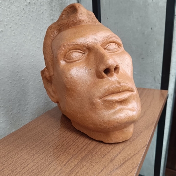 Cabeza busto masculino - Imagen 2