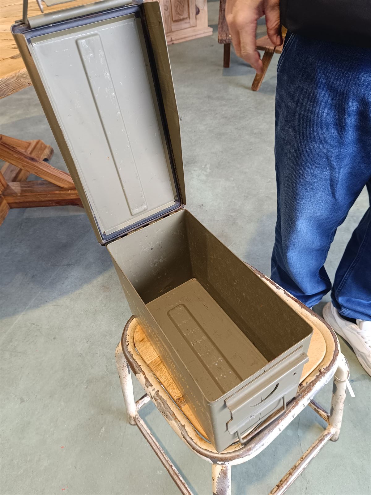 Caja antigua munición de cartuchos - Imagen 6