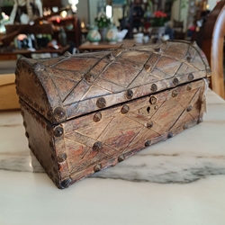 Caja cofre decorativo - Imagen 1