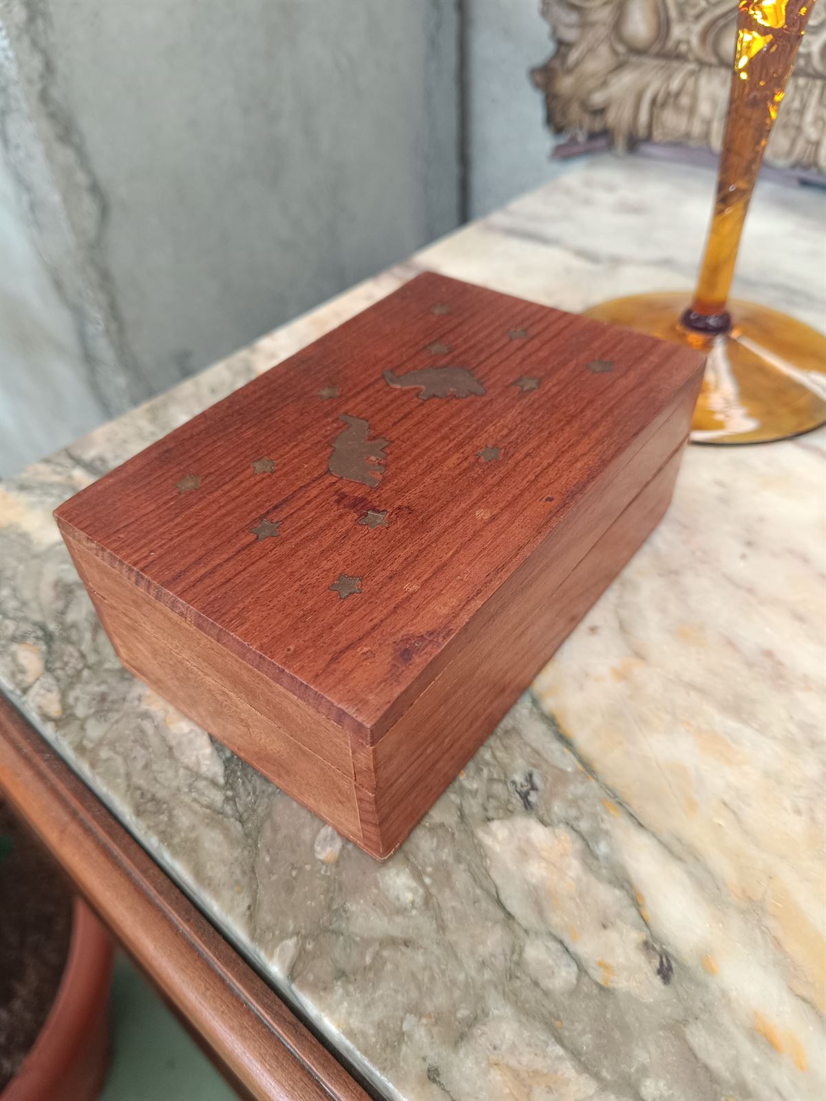 Caja de madera elefantes y estrellas - Imagen 1