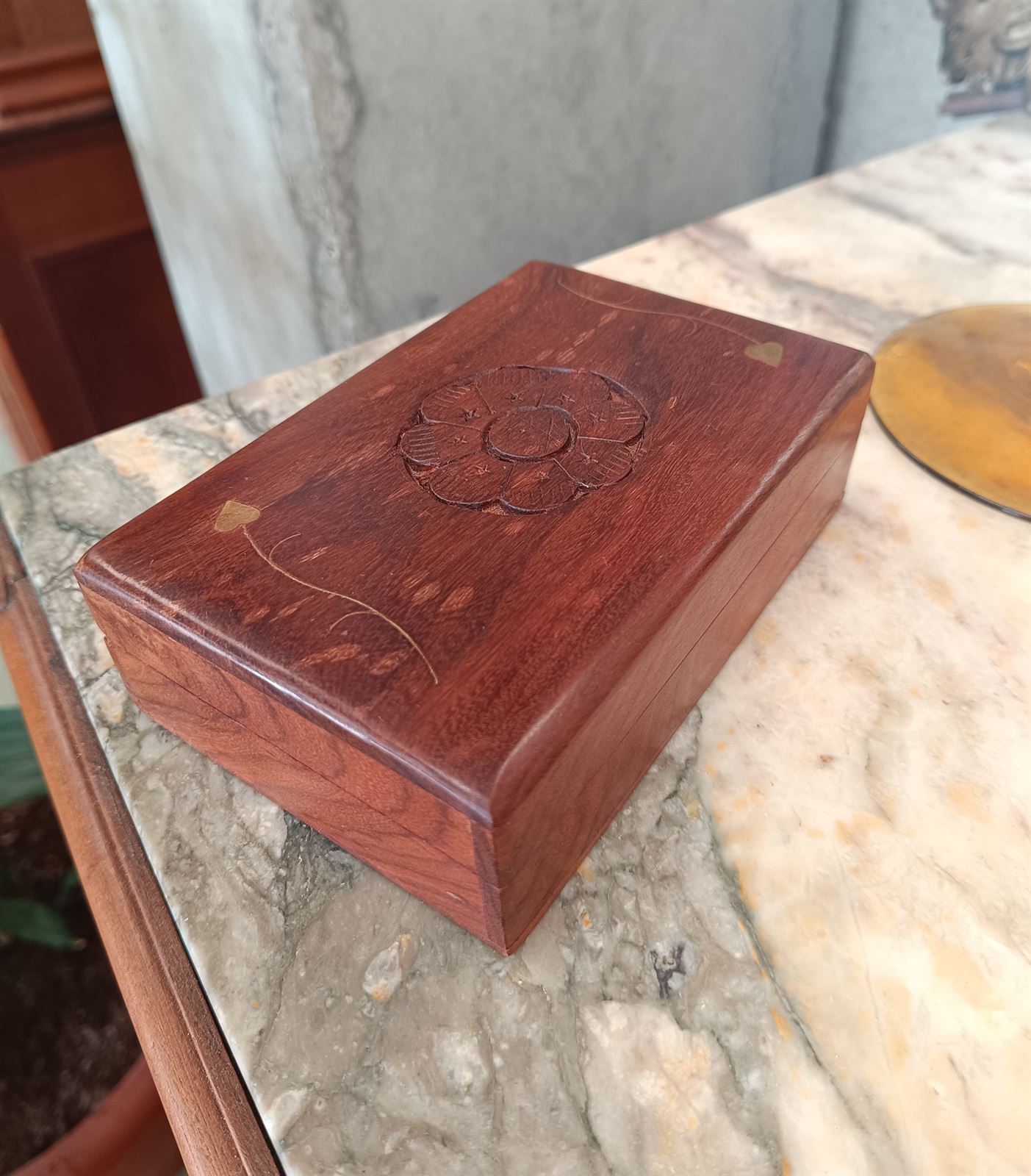 Caja decorativa de madera - Imagen 1