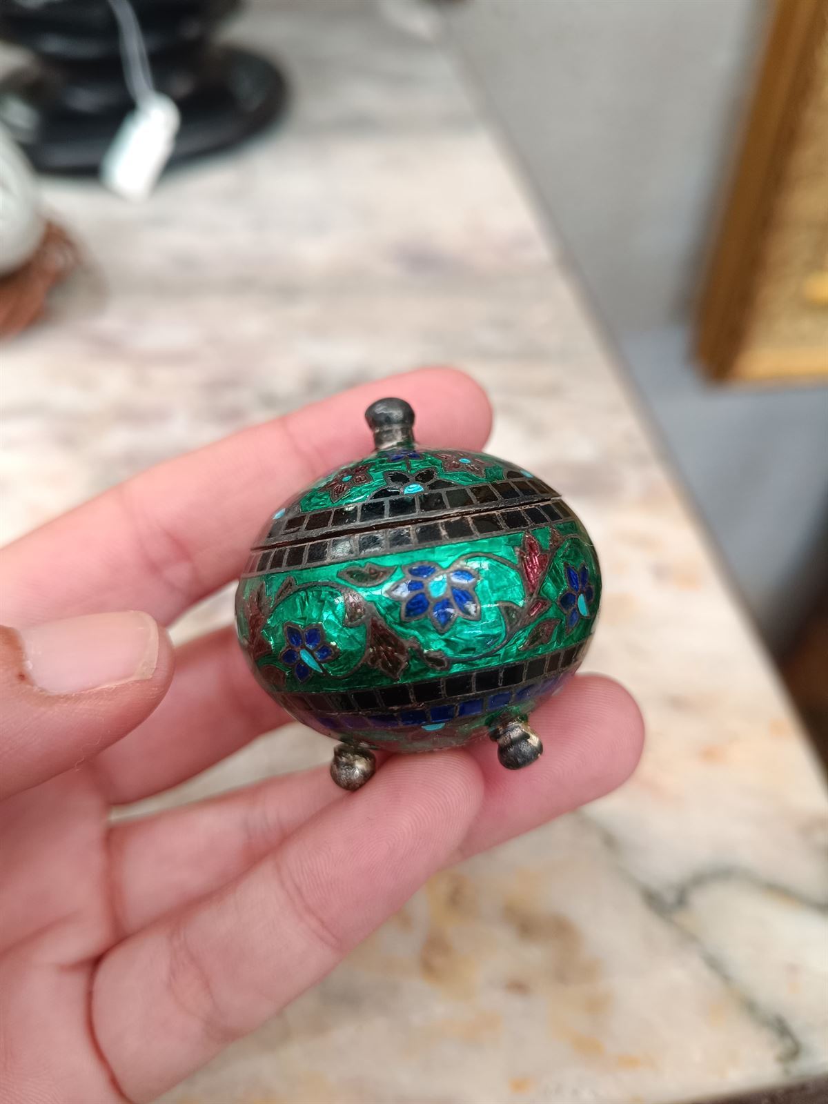 Caja salero indio de plata y cloisonne - Imagen 6