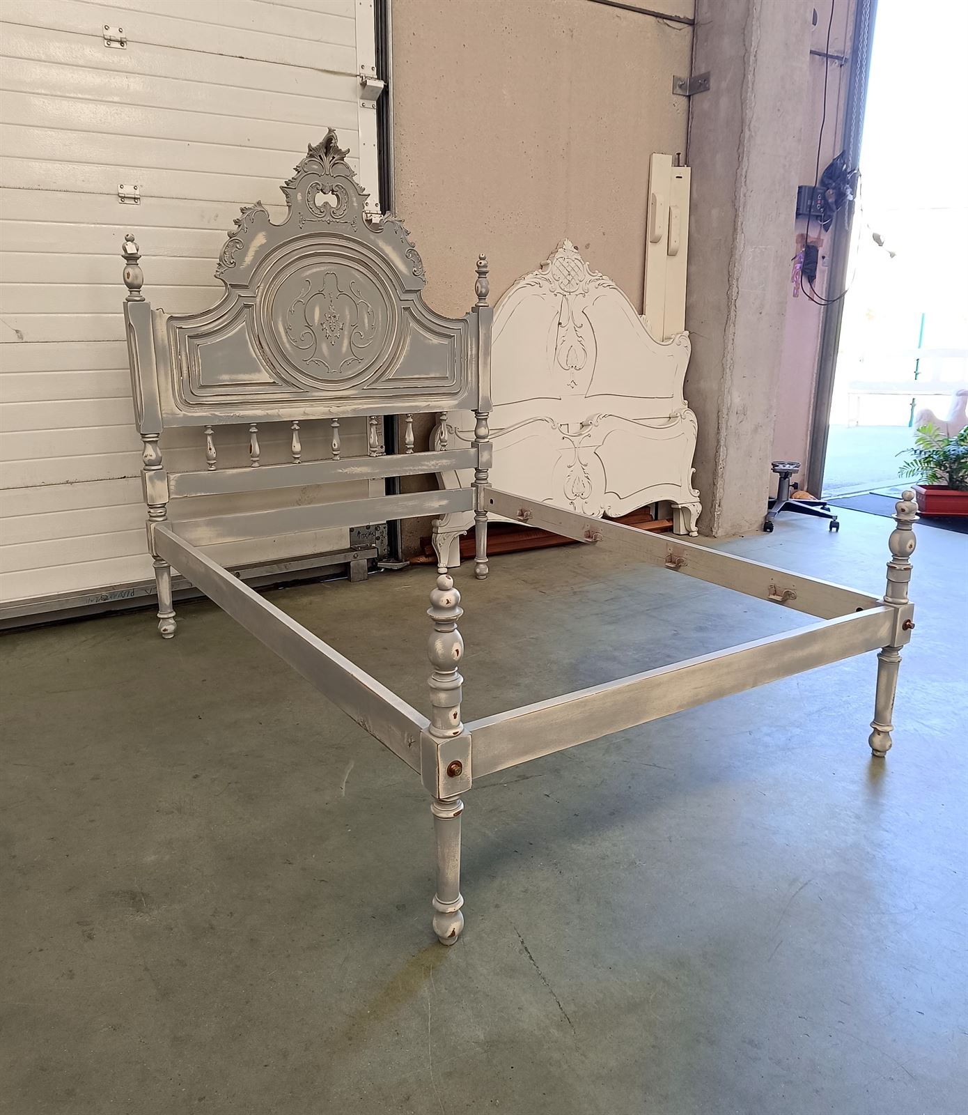 Cama de castaño macizo - Imagen 1