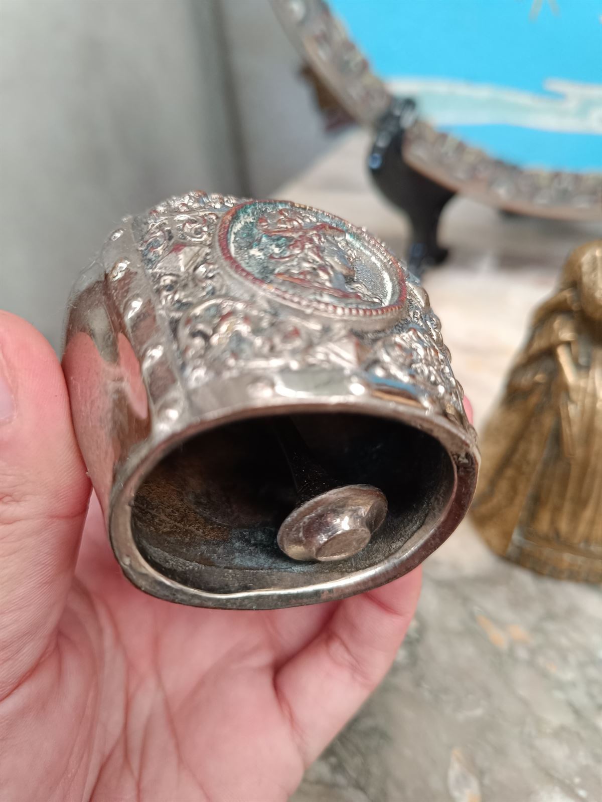 Campana antigua de mesa - Imagen 2