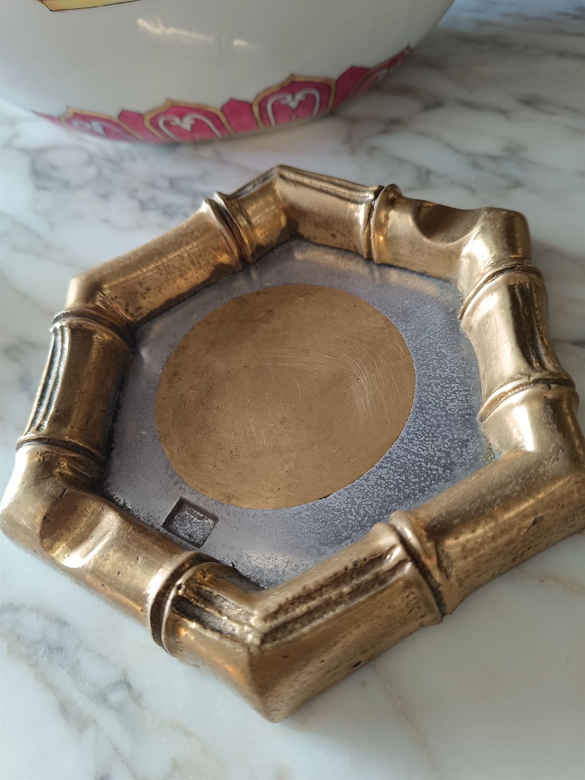 Cenicero diseño de David Marshall - Imagen 4