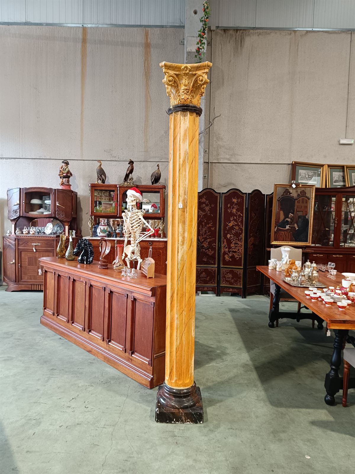 Columna decorativa atrezzo - Imagen 2