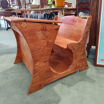 Escritorio infantil de madera - Imagen 1