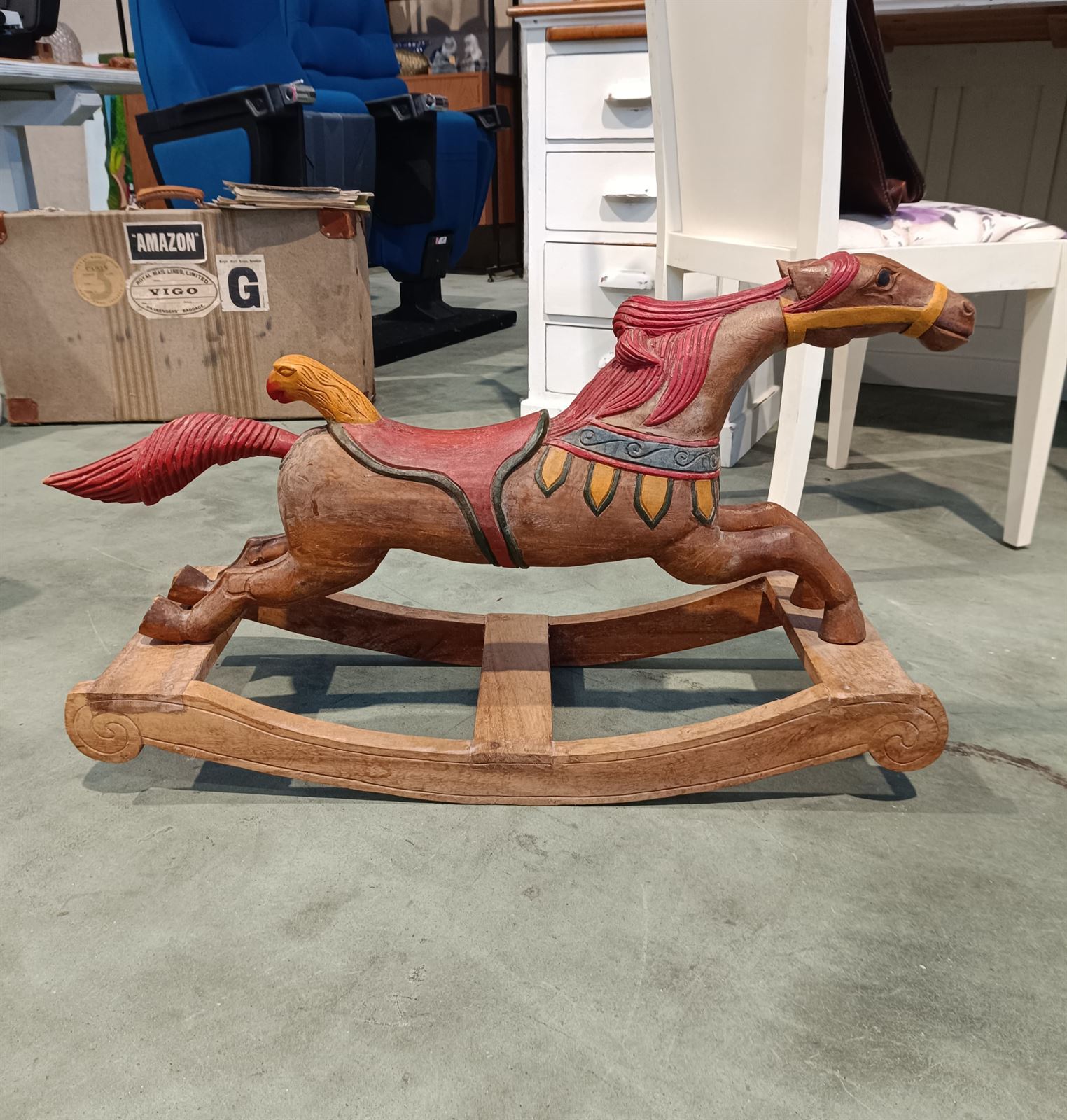 Escultura caballo balancín de madera - Imagen 1