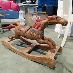 Escultura caballo balancín de madera - Imagen 2