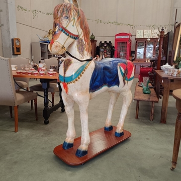 Escultura caballo de madera y papel maché - Imagen 1