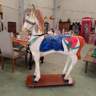 Escultura caballo de madera y papel maché - Imagen 2