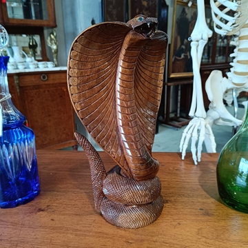 Escultura cobra de madera - Imagen 1