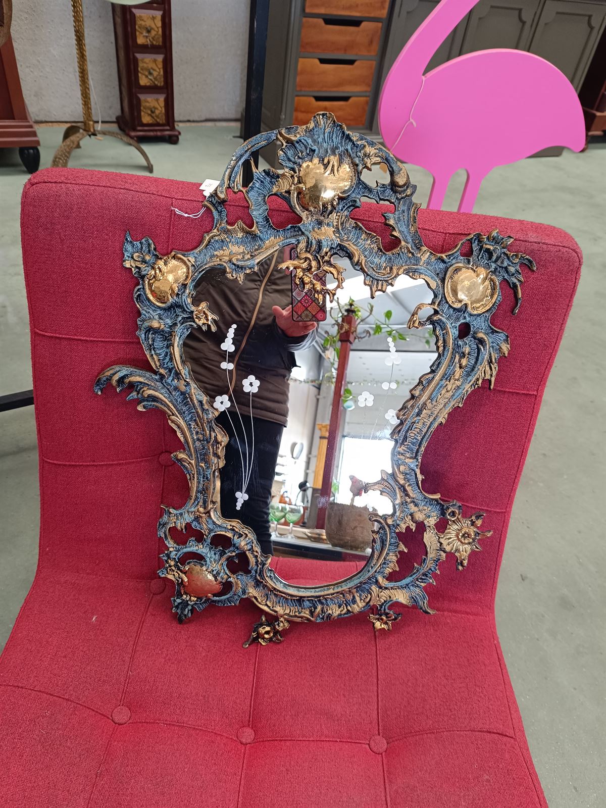 Espejo ornamentado de bronce - Imagen 1