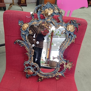 Espejo ornamentado de bronce - Imagen 1