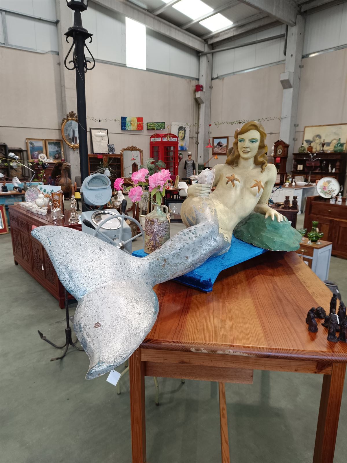 Estatua sirena de fibra de vidrio - Imagen 1