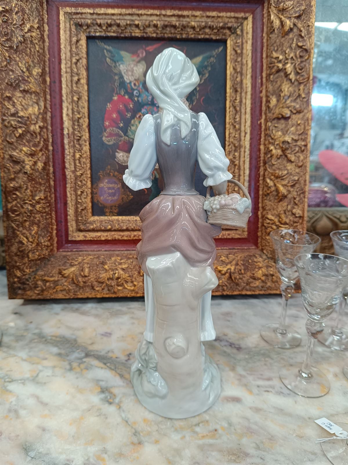 Figura campesina Lladró de porcelana - Imagen 6