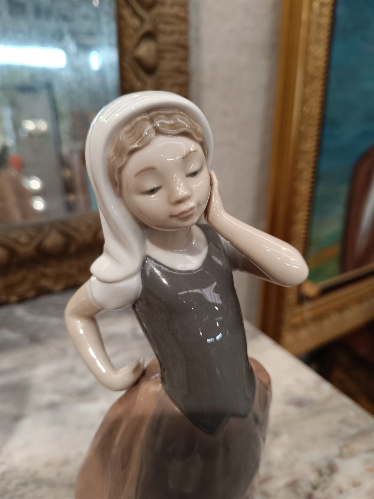 Figura de niña Nao Lladro - Imagen 3