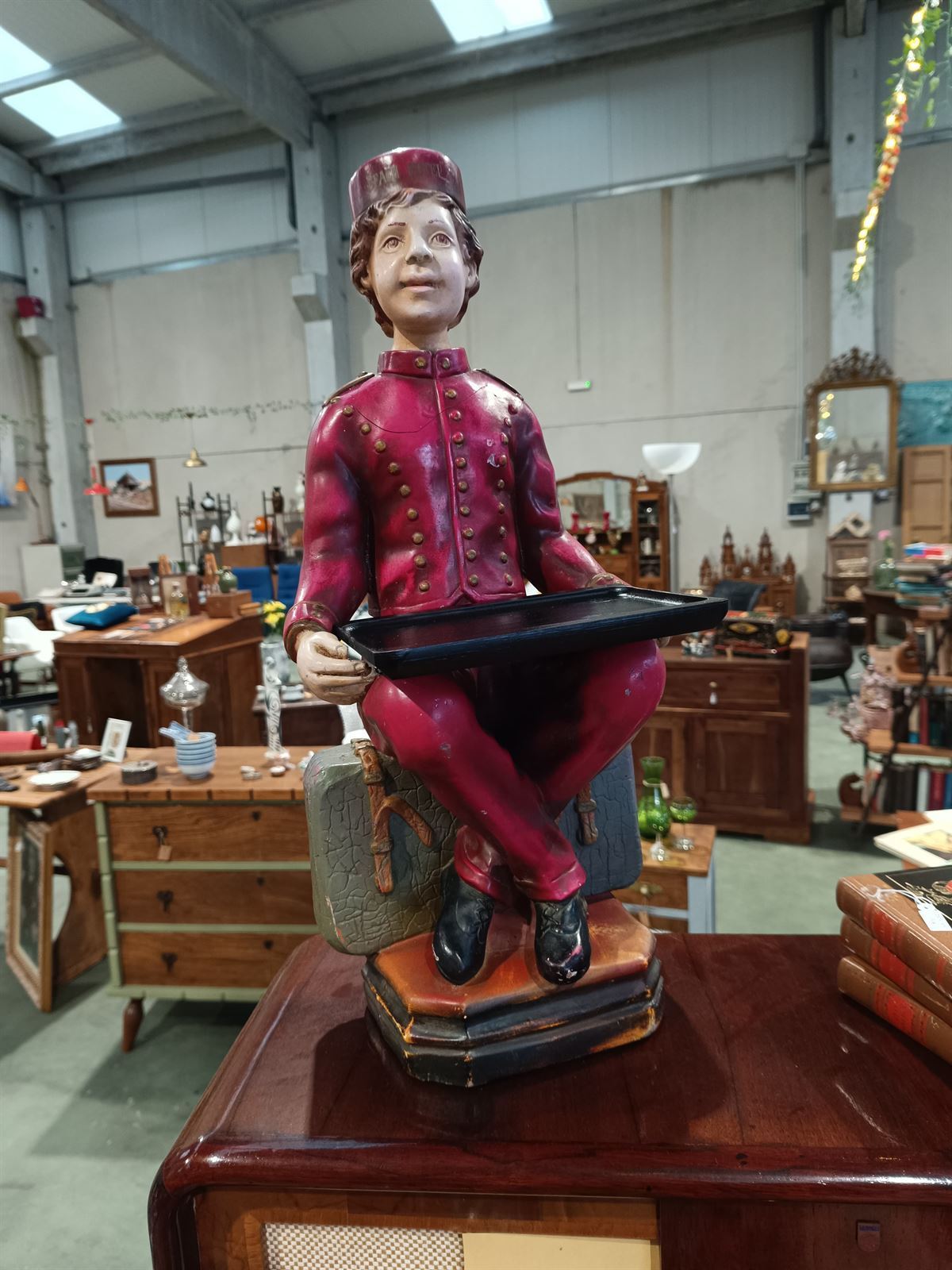 Figura escultura botones Country Corner - Imagen 1