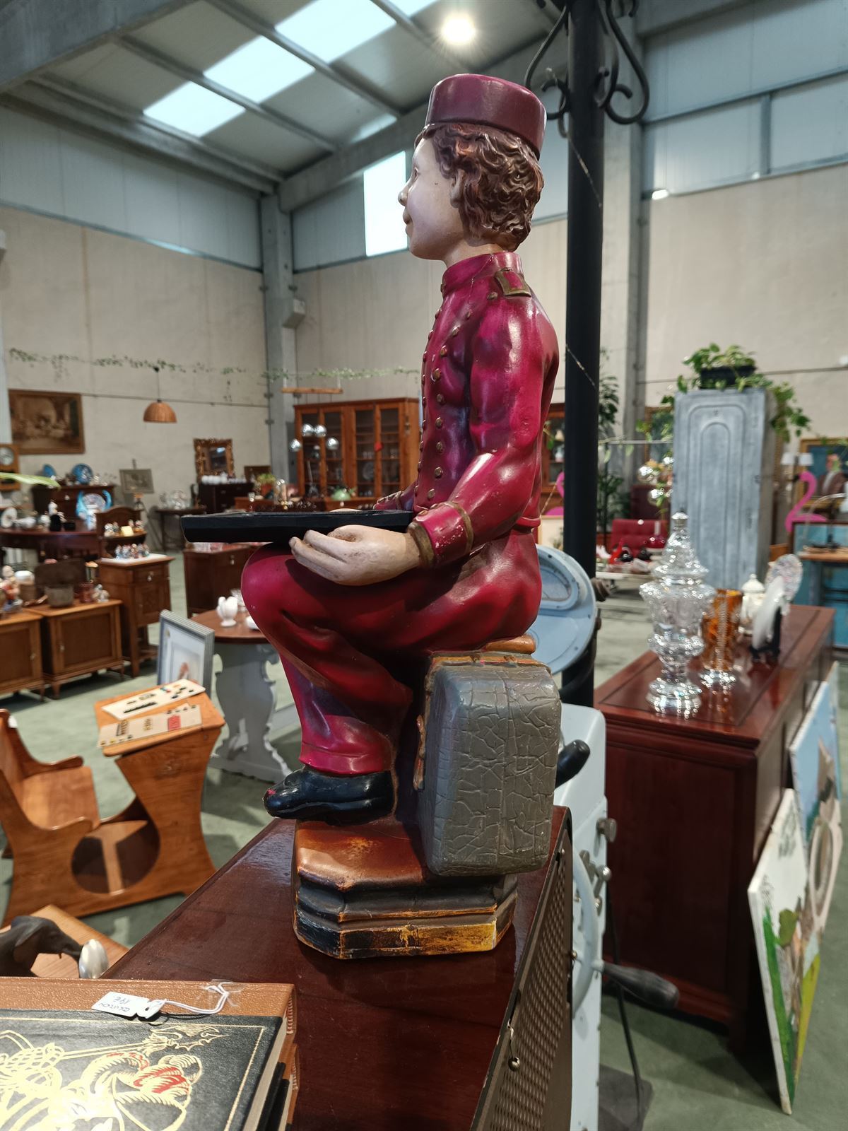 Figura escultura botones Country Corner - Imagen 5