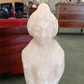 Figura oriental de alabastro - Imagen 2