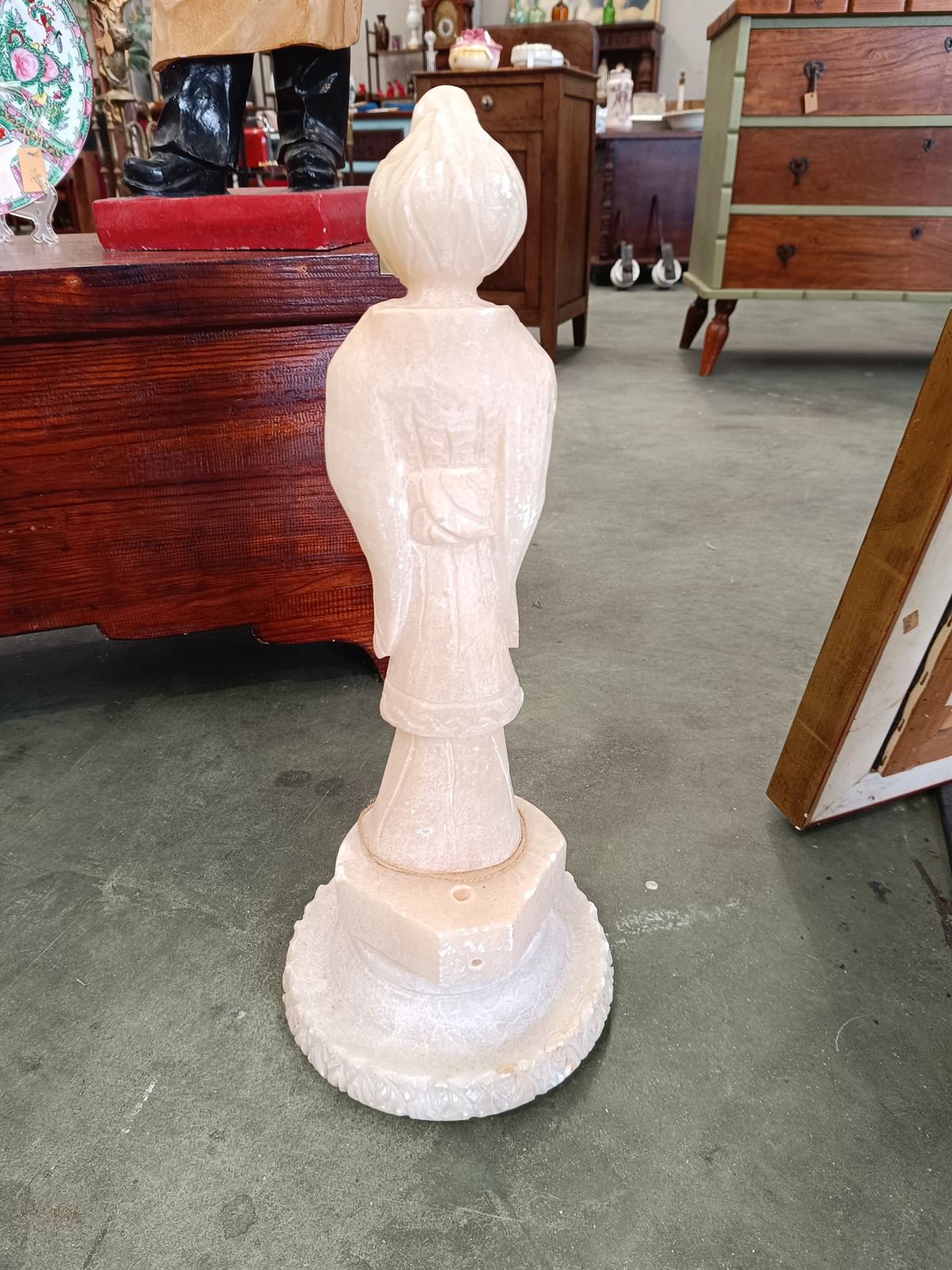 Figura oriental de alabastro - Imagen 5