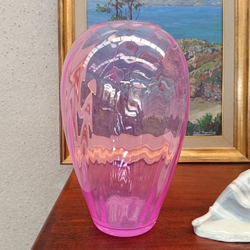 Gran jarrón rosa de cristal - Imagen 1