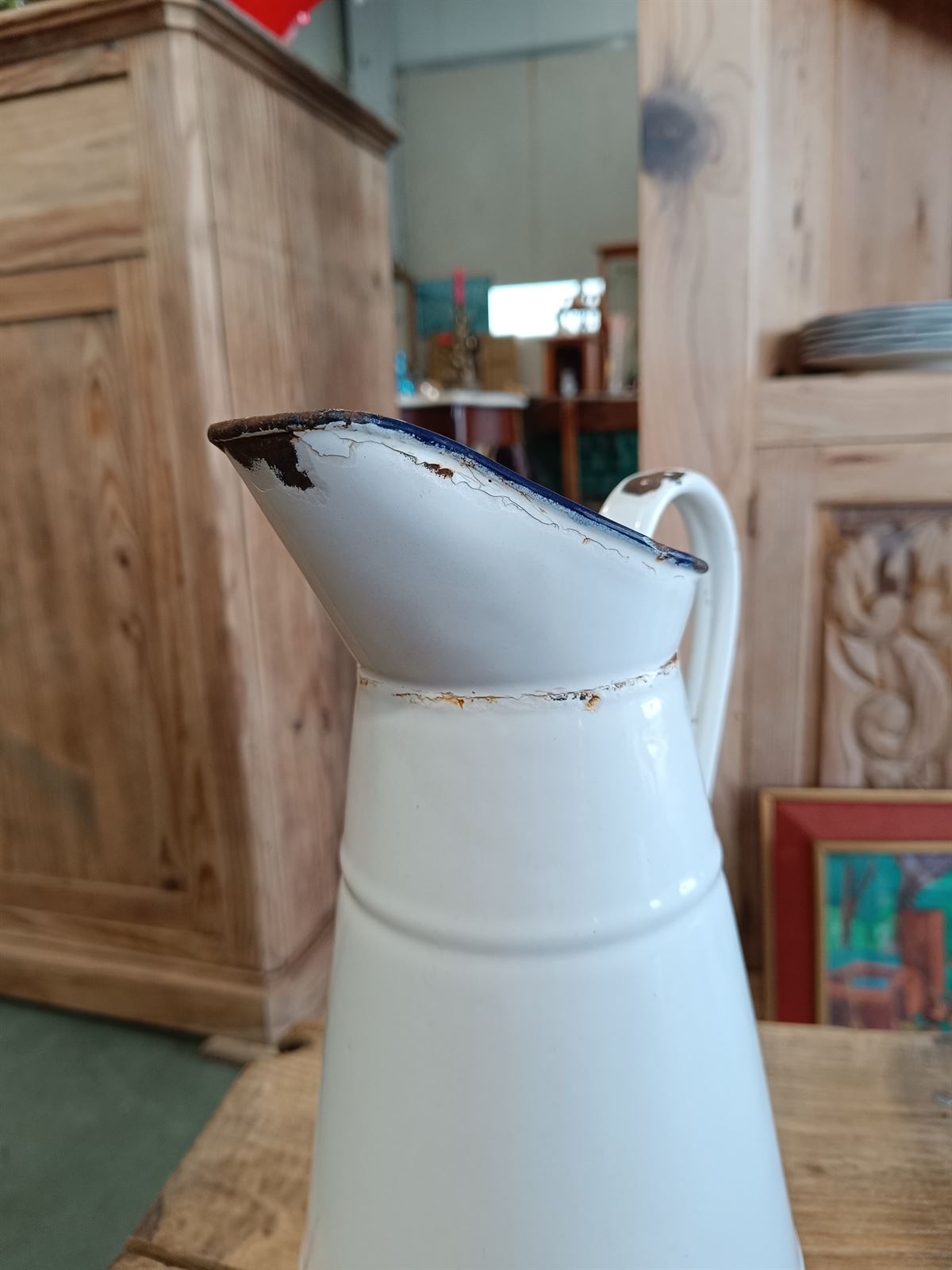 Jarra antigua esmaltada de metal - Imagen 2