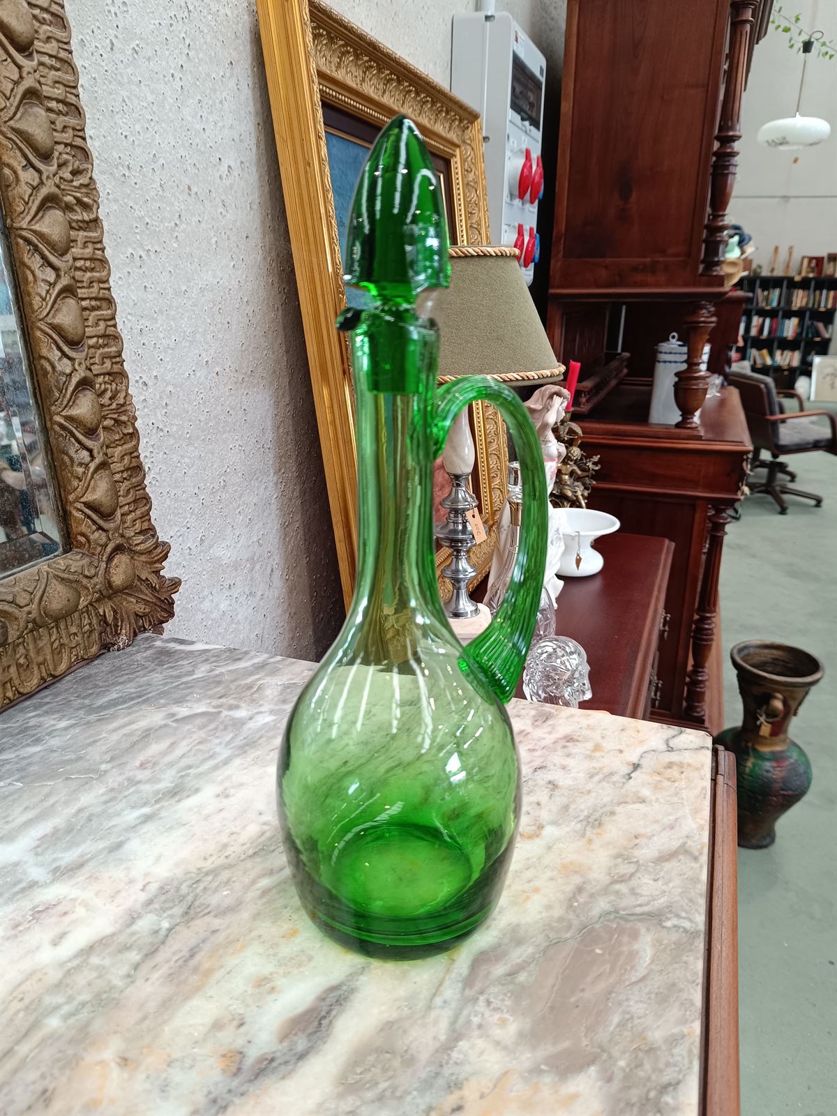 Jarra verde de cristal soplado - Imagen 4