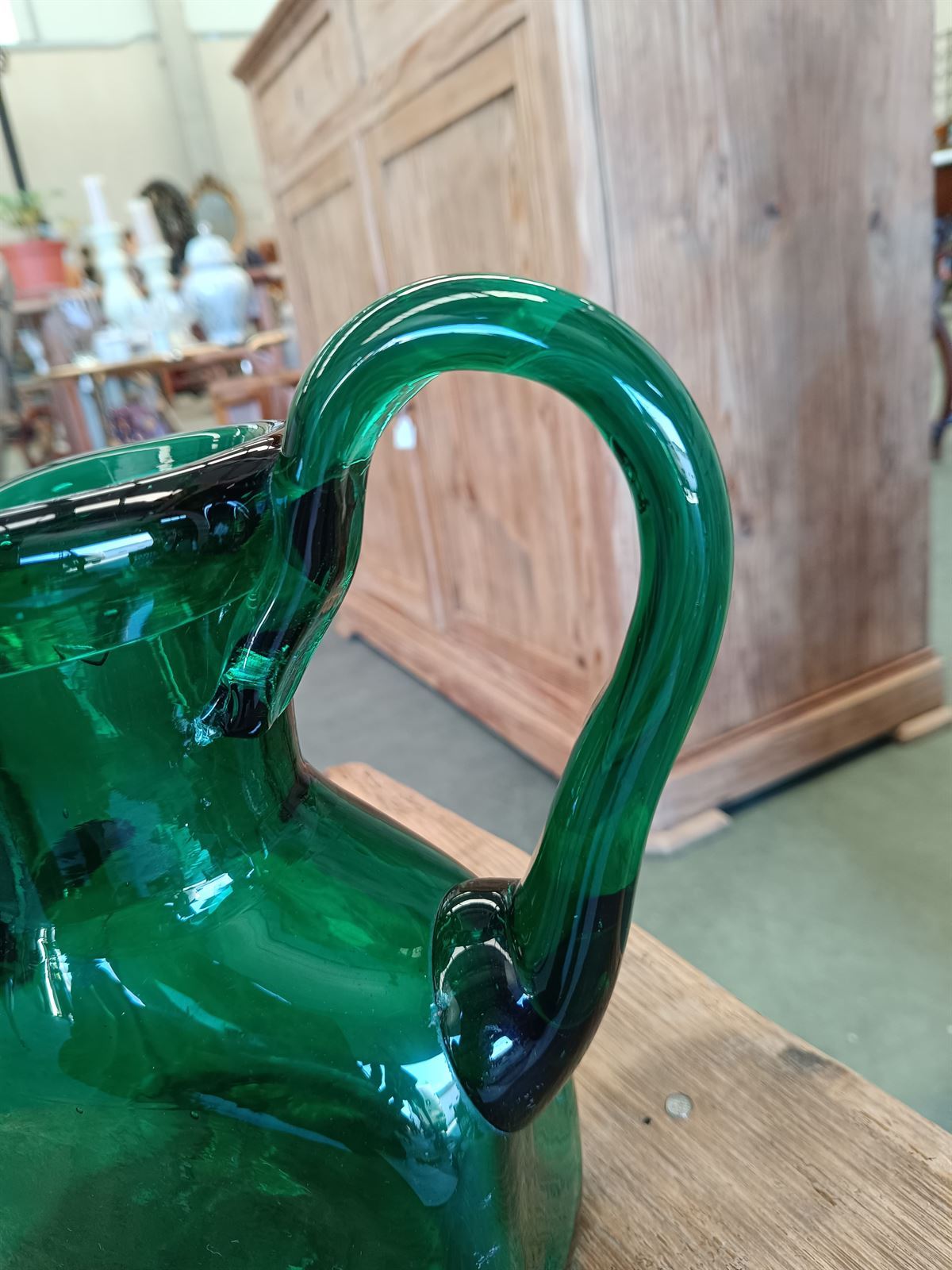 Jarra verde vidrio cristal soplado - Imagen 5