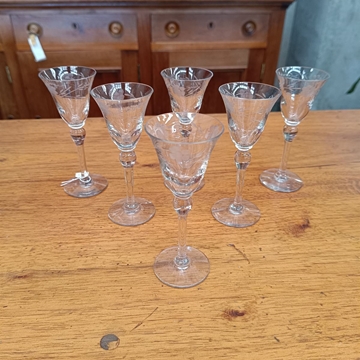 Juego 6 copas para licor de cristal tallado - Imagen 2