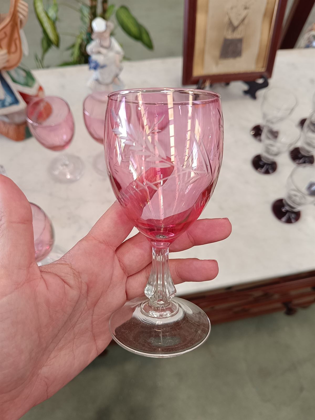 Juego copas rosas de cristal tallado - Imagen 3