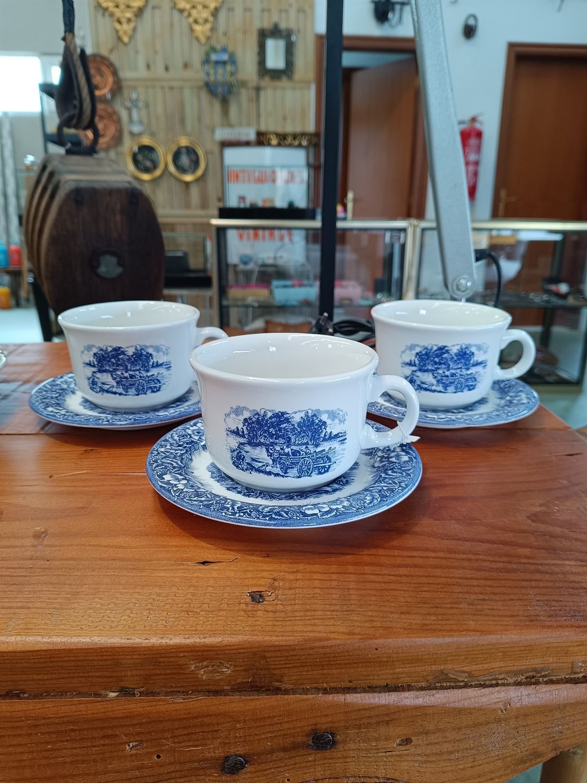 Juego de 3 tazas con platillo Italy - Imagen 7