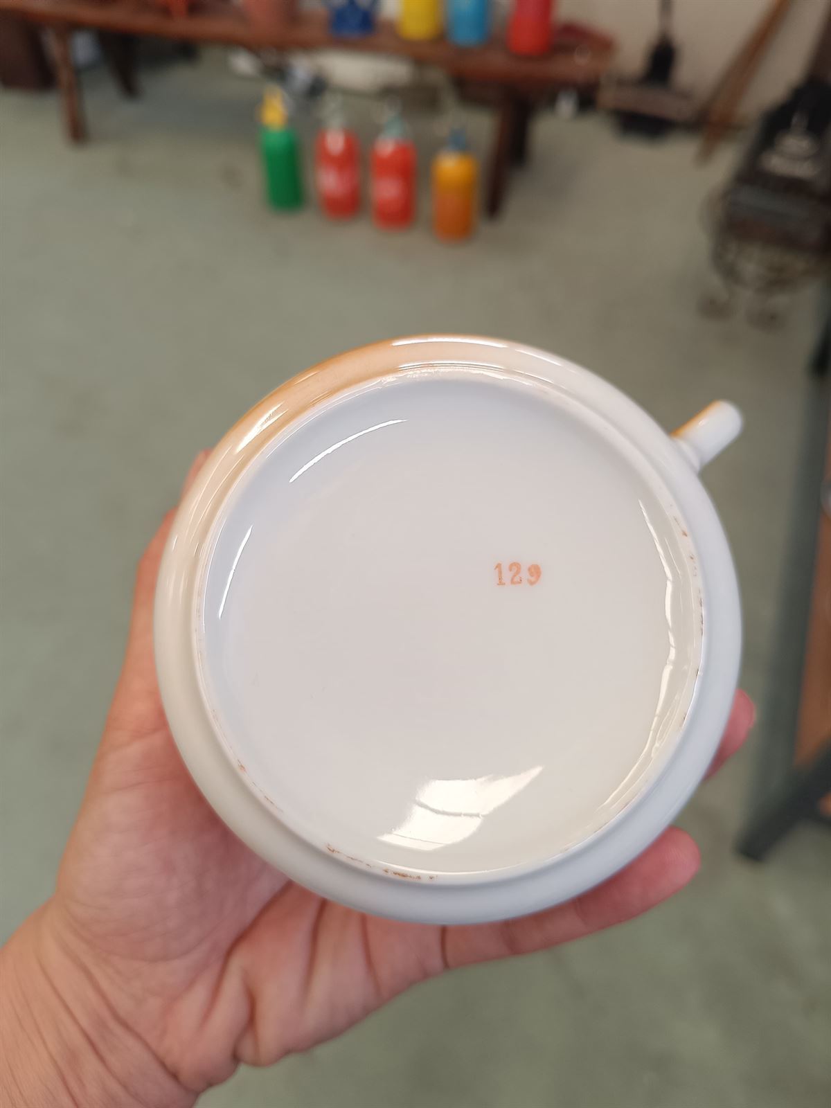Juego de tazas con bandeja porcelana - Imagen 11