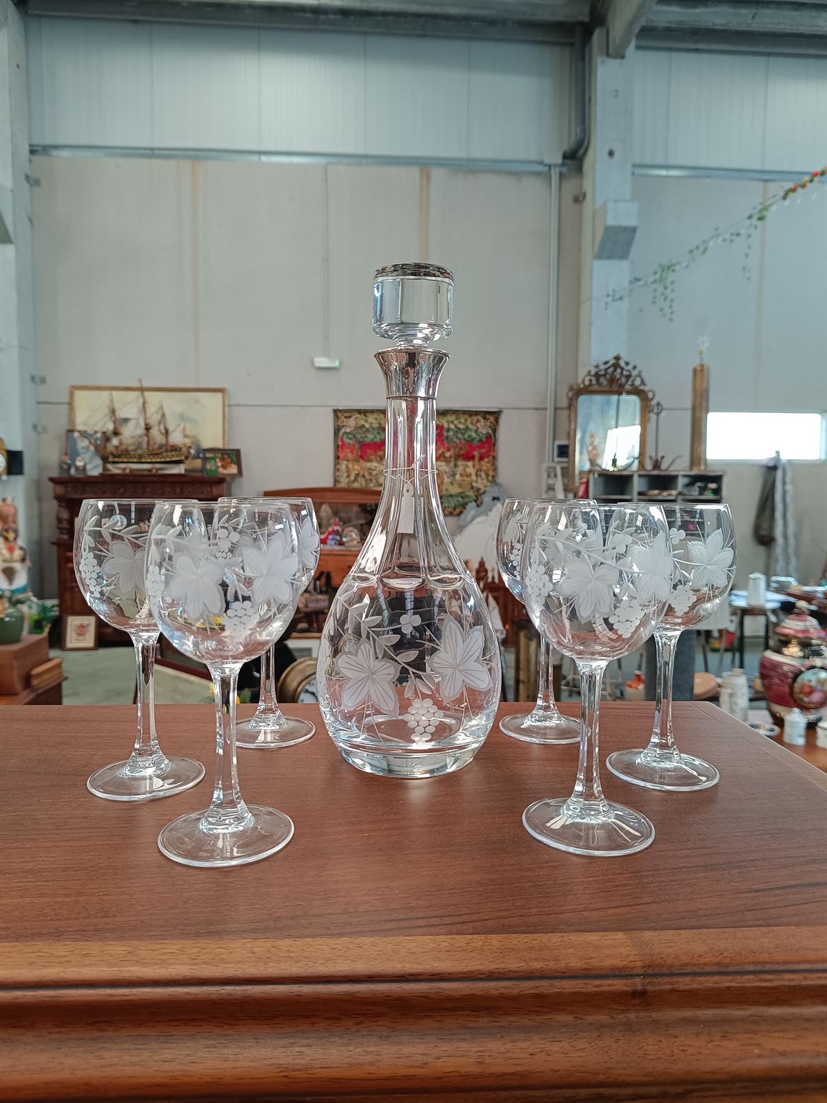 Juego para vino de cristal tallado y plata - Imagen 1