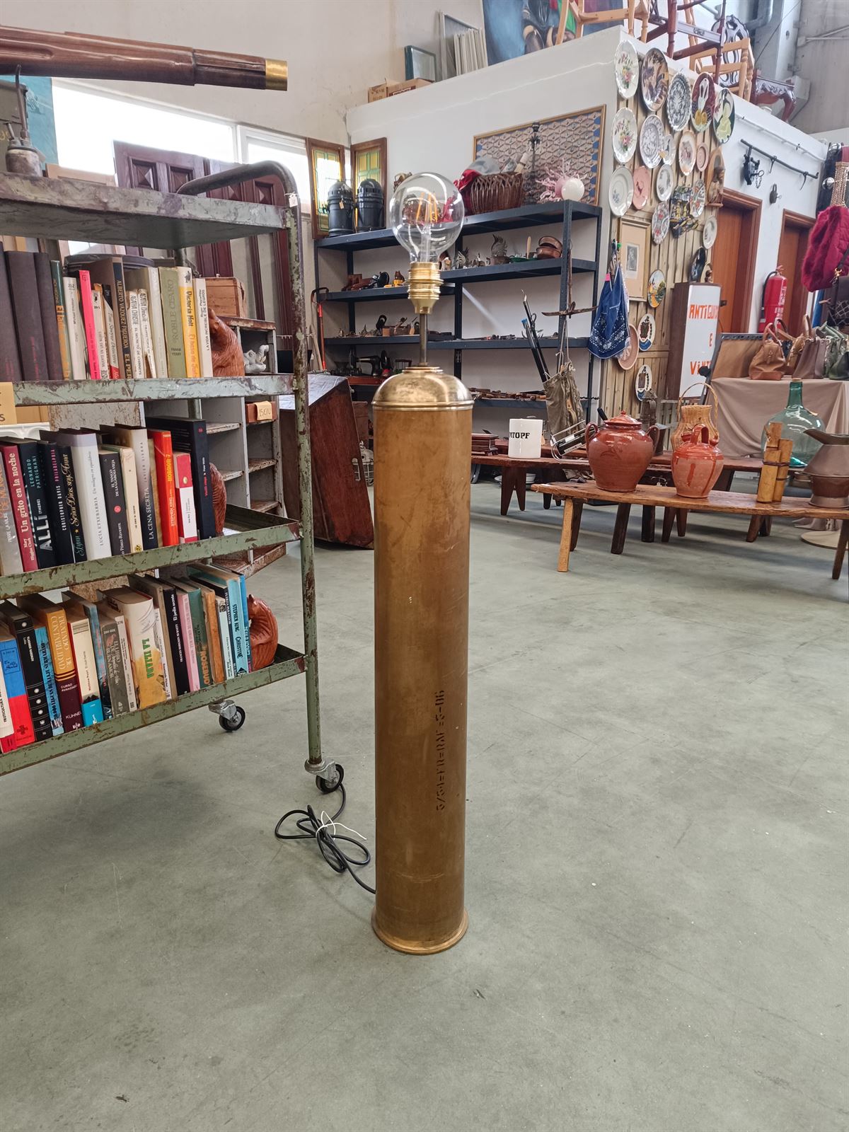 Lámpara arte militar - Imagen 4