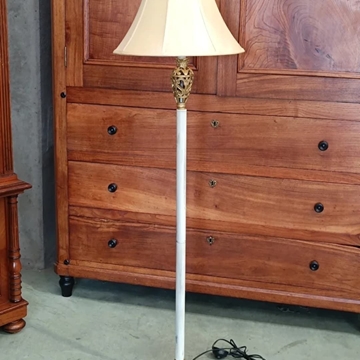 Lámpara de pié vintage - Imagen 2