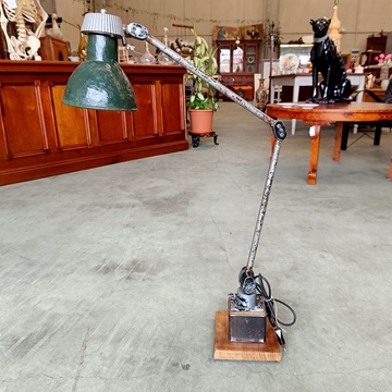 Lámpara flexo inglés industrial - Imagen 1