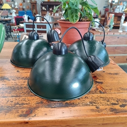 Lámpara industrial verde - Imagen 2