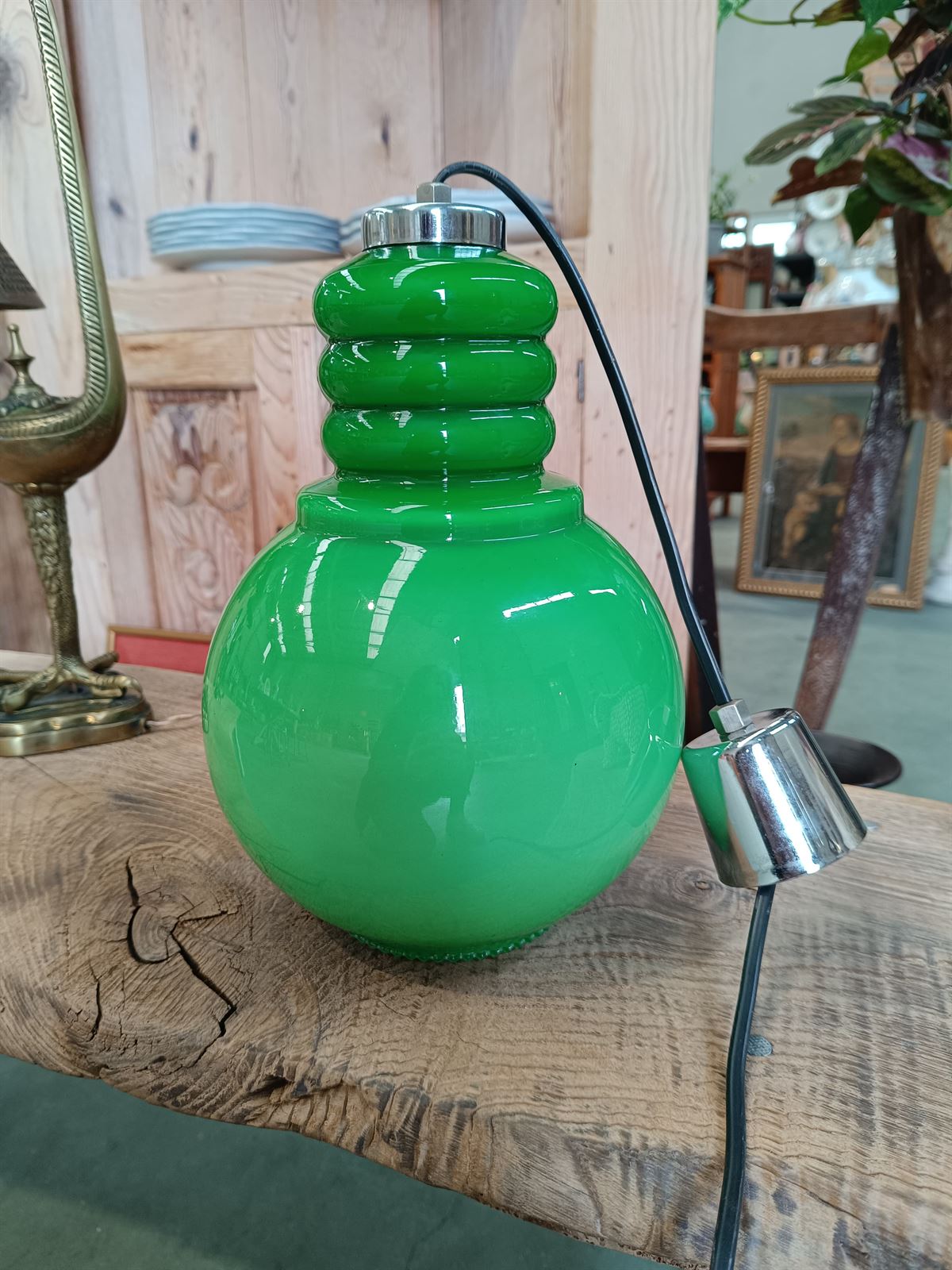 Lámpara opalina verde pop - Imagen 1