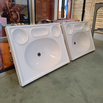 Lavabo antiguo de cerámica - Imagen 1