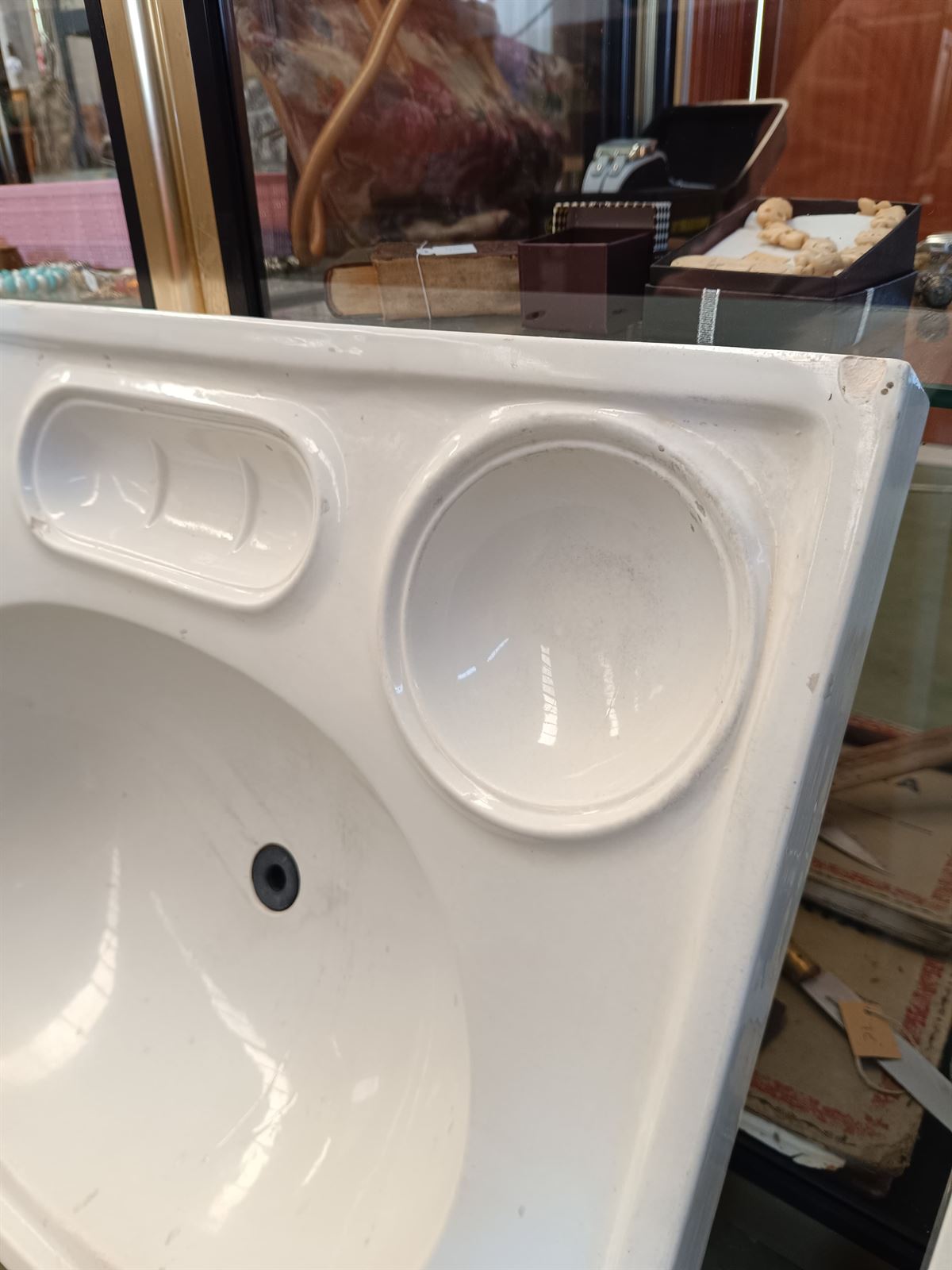 Lavabo antiguo de cerámica - Imagen 7