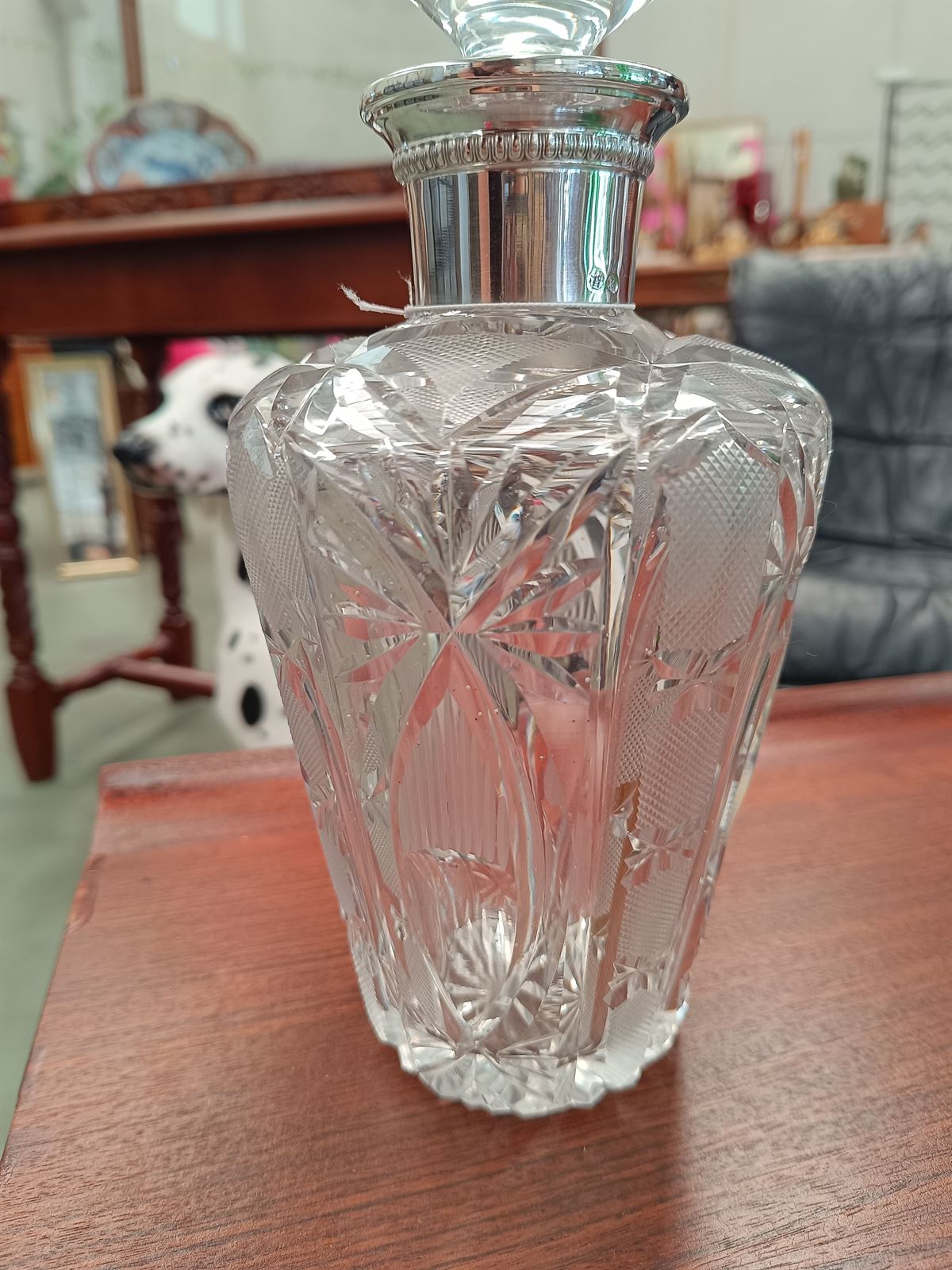Licorera botella de cristal tallado y plata - Imagen 4