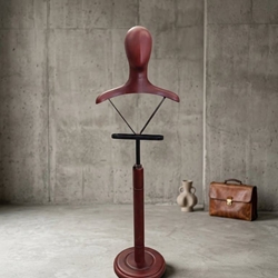 Maniquí decorativo regulable en altura - Imagen 1